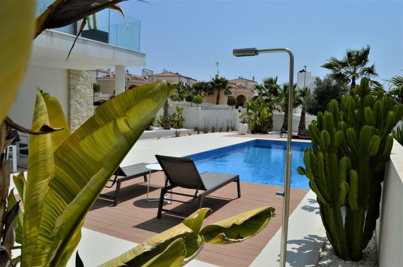 Villa With Private Pool Llobregales Exterior photo